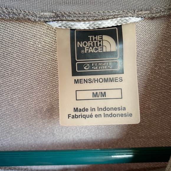 The North Face Running Layer 1/4 Zip - Picture 4 of 4